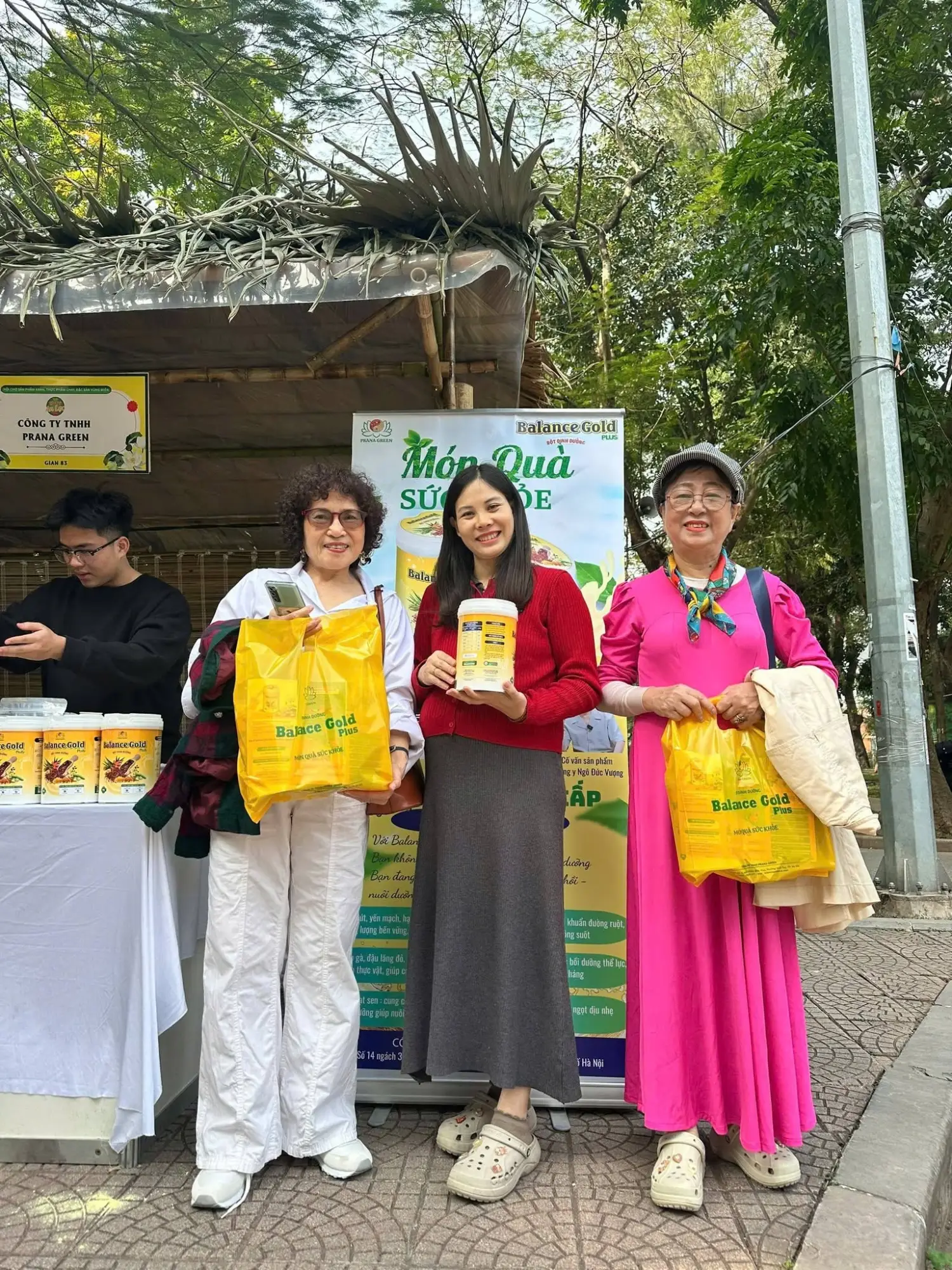 Mang Balance Gold Plus về làm món quà sức khỏe cho gia đình
